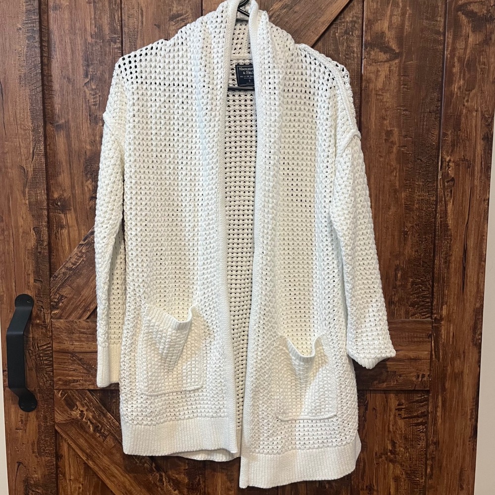 Abercrombie & Fitch Cardigan Sweater Womens Small cable Knit Open Front‎ white
